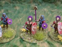 28mm Romans Hail Caesar  (17 of 19)  Victrix plastic roman officers